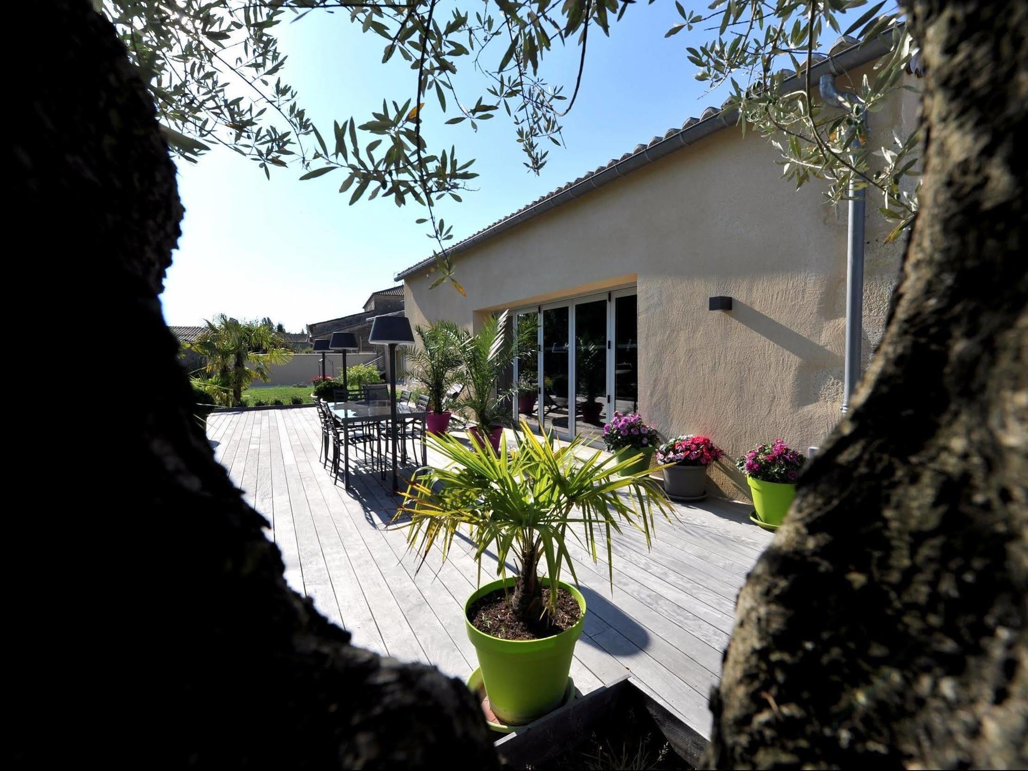 Logis- Hotel Spa Restaurant L'Epicurial Saint-Pey-de-Castets Екстериор снимка