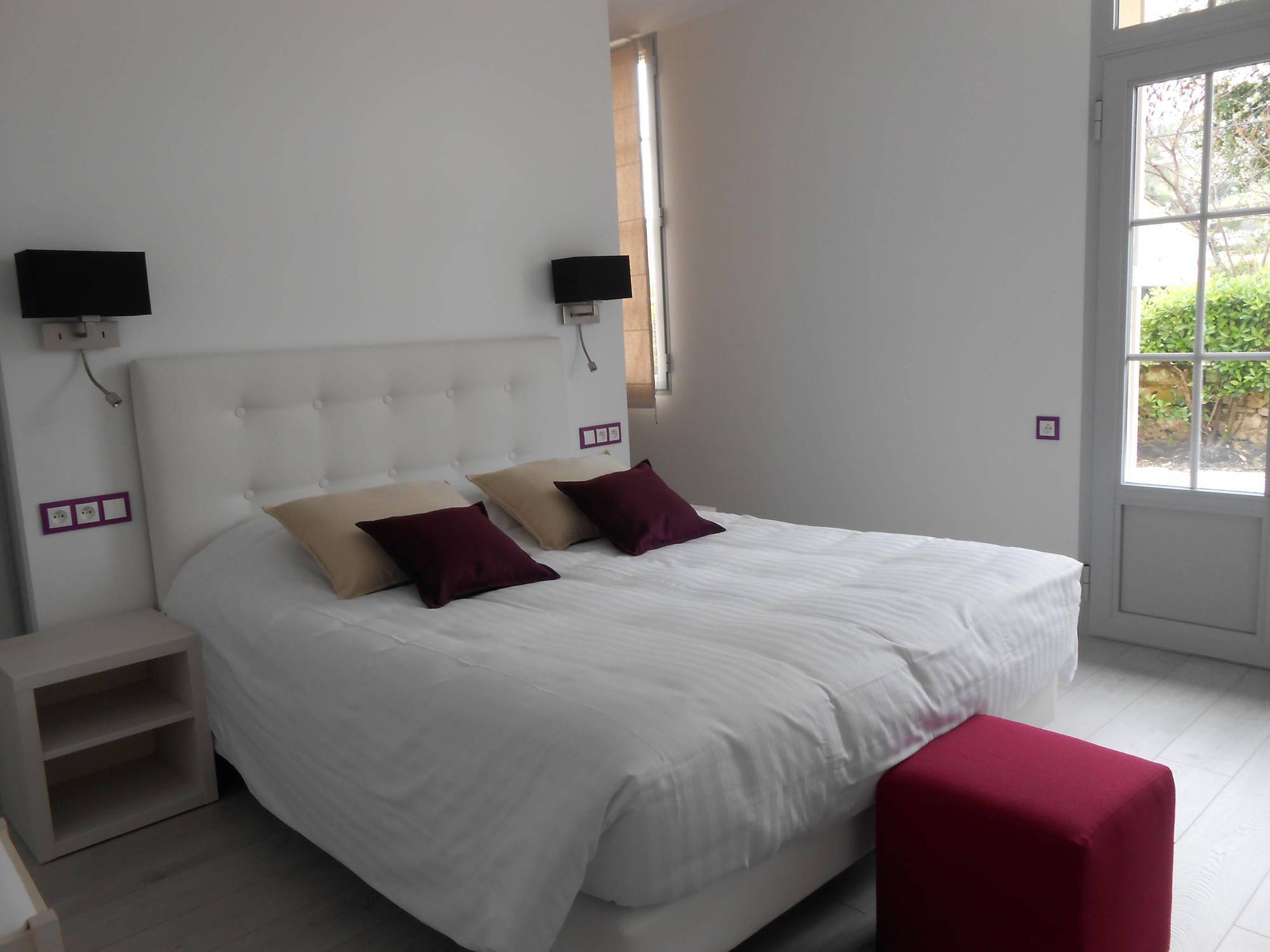 Logis- Hotel Spa Restaurant L'Epicurial Saint-Pey-de-Castets Екстериор снимка